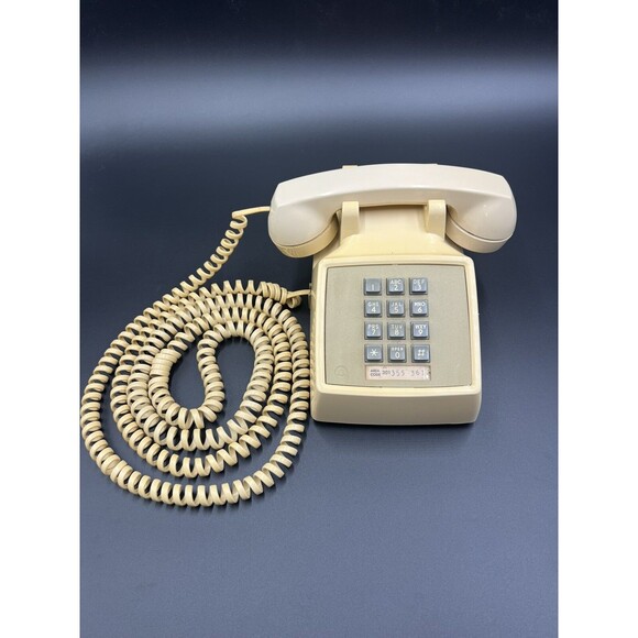 Vintage Beige Bell System 2500D Desk Phone (UNTESTED) - Picture 1 of 10